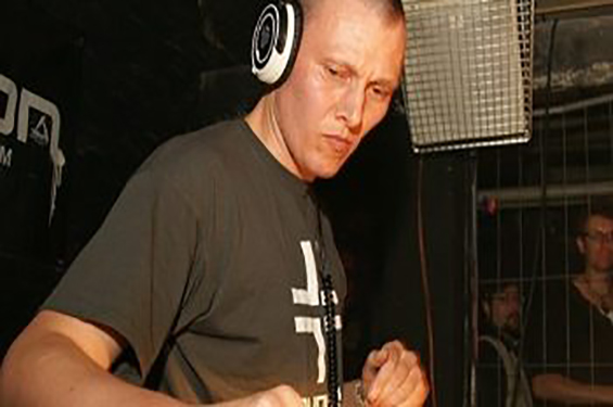 CHRIS HANNA